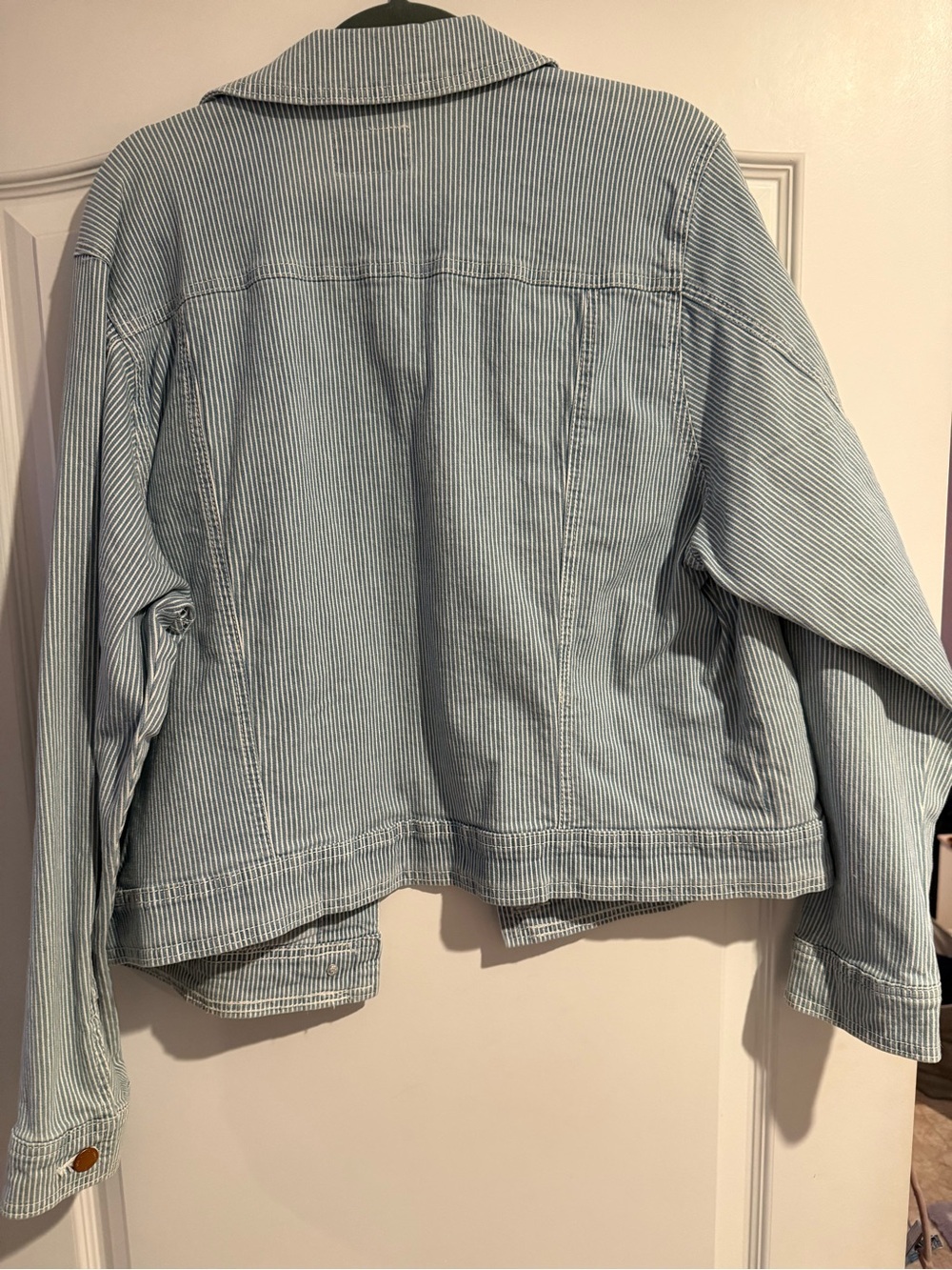 Universal Thread Striped Jacket Large NWT - Picture 2 of 5